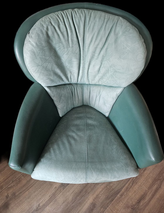 Image 1 of Leolux Excalibur armchair with ottoman