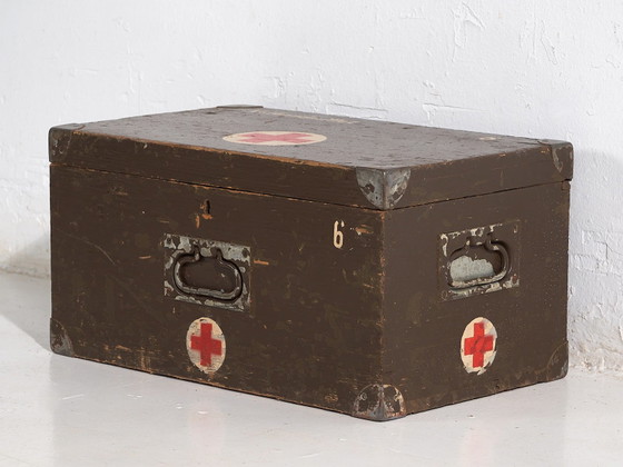 Valise médicale vintage Croix-Rouge (c.1940) #4 – Objets déco, Rustic (photo 40 of 40)