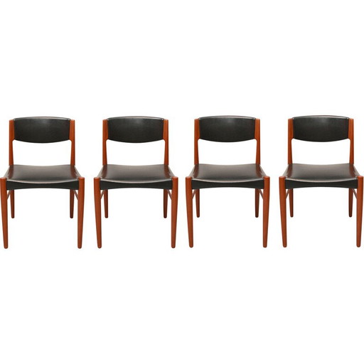Set of 4 Danish vintage dining chairs in teakwood