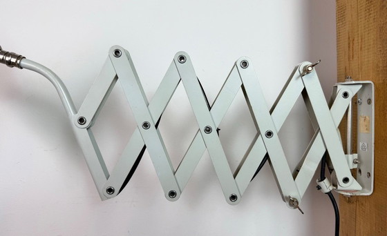 Image 1 of Grijze Duitse industriële schaarwandlamp van SIS, jaren 60.