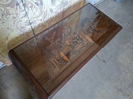Antique Asian coffee table with beautiful wood carving, dimensions: 100x45cm and 41cm high.