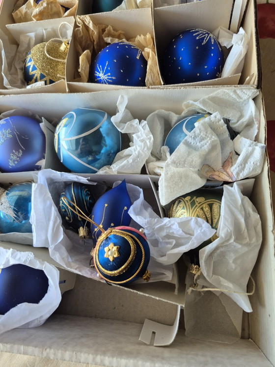 Image 1 of Navidad