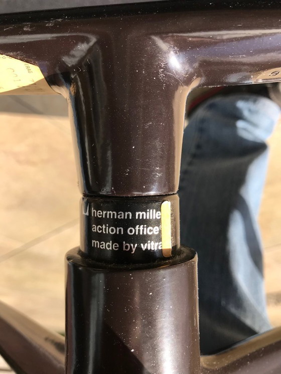 Image 1 of 2 x Vitra Eames EA 115 fauteuils