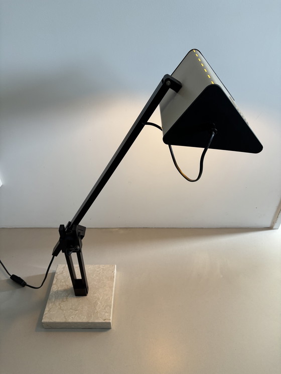 Image 1 of Lámpara de mesa industrial francesa estilo Jean Prouvé con base de mármol, años 70