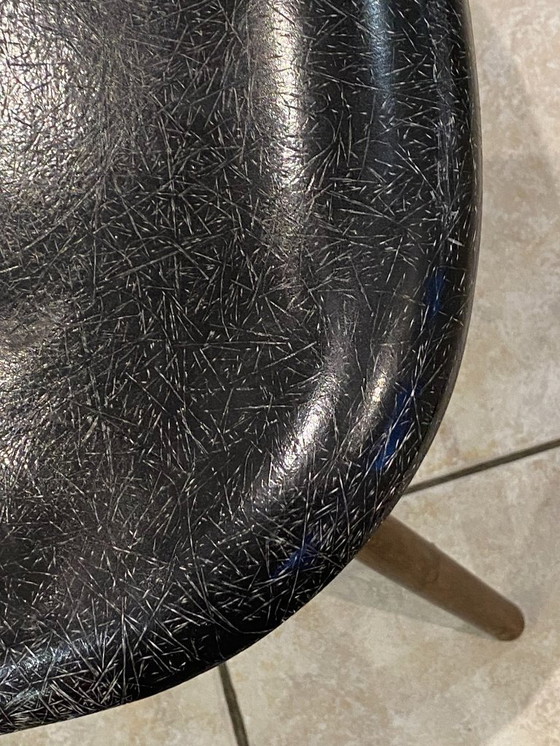 Image 1 of Sedia DSW, fibra nera, tassello nero, noce, Eames, Herman Miller, vintage 1950