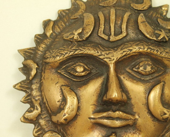 Placca murale Surya Dio del Sole – Handmade India – Ottone – Decorazioni murali, Rame (photo 4 of 9)