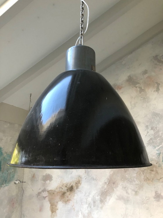 Image 1 of Lampes industrielles vintage