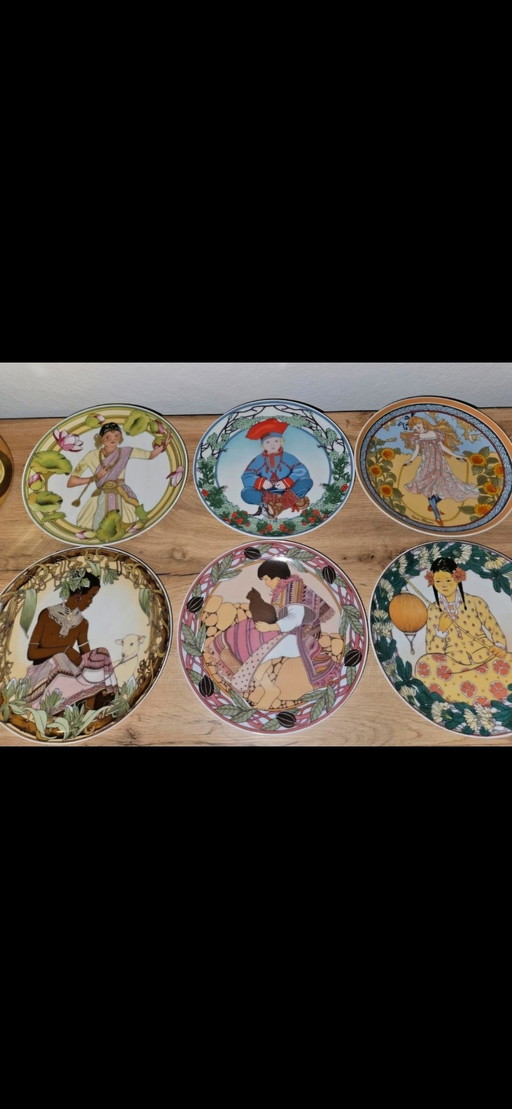 Platos de porcelana Villeroy & Boch Heinrich, Niños del Mundo UNICEF
