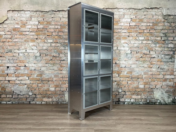 Piet Hein Eek Philips – Vitrinekasten, Glass, Aluminium (photo 2 of 10)