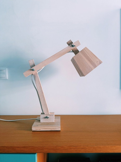 Muuto houten lamp, tafellamp