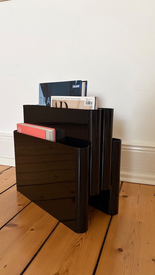 Magazine Rack Von Giotto Stoppino Für Kartell, 1970er, In Schwarz – tijdschriftenrek, Plastic