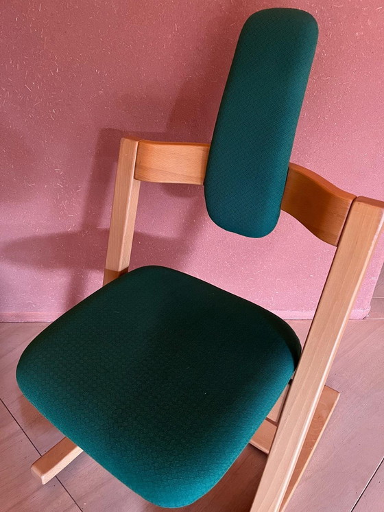 Image 1 of Stokke - Ergonomisch geformter Schaukelstuhl - Peter Opsvik