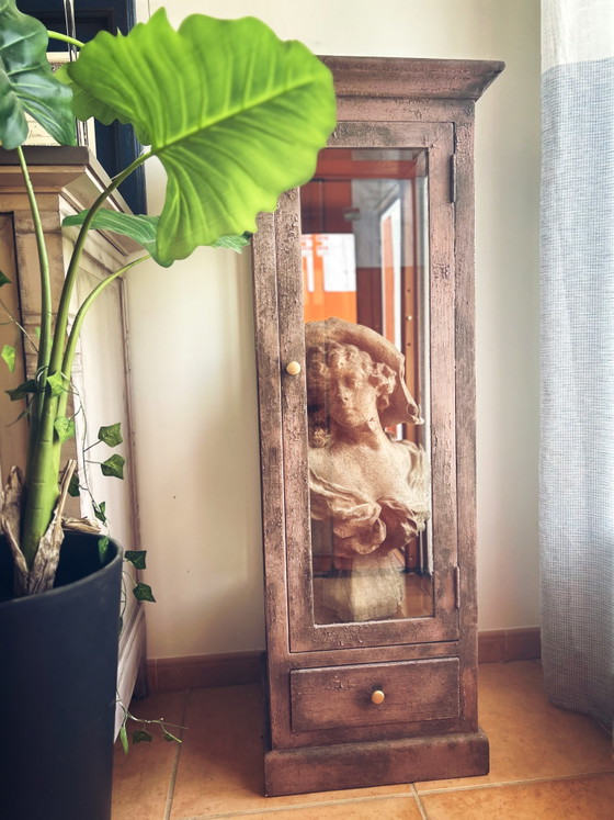 Antik-Stil, patinierte Vitrine – Wood (photo 14 of 14)