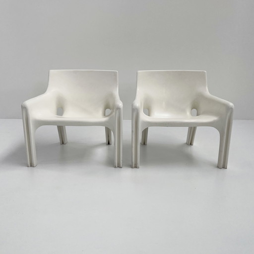 Paire de chaises longues Vicario blanches de Vico Magistretti pour Artemide, années 1970