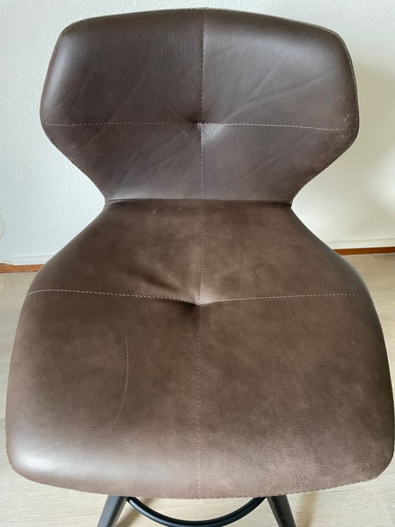 2 Barstools – Moods, Leather (photo 4 of 5)