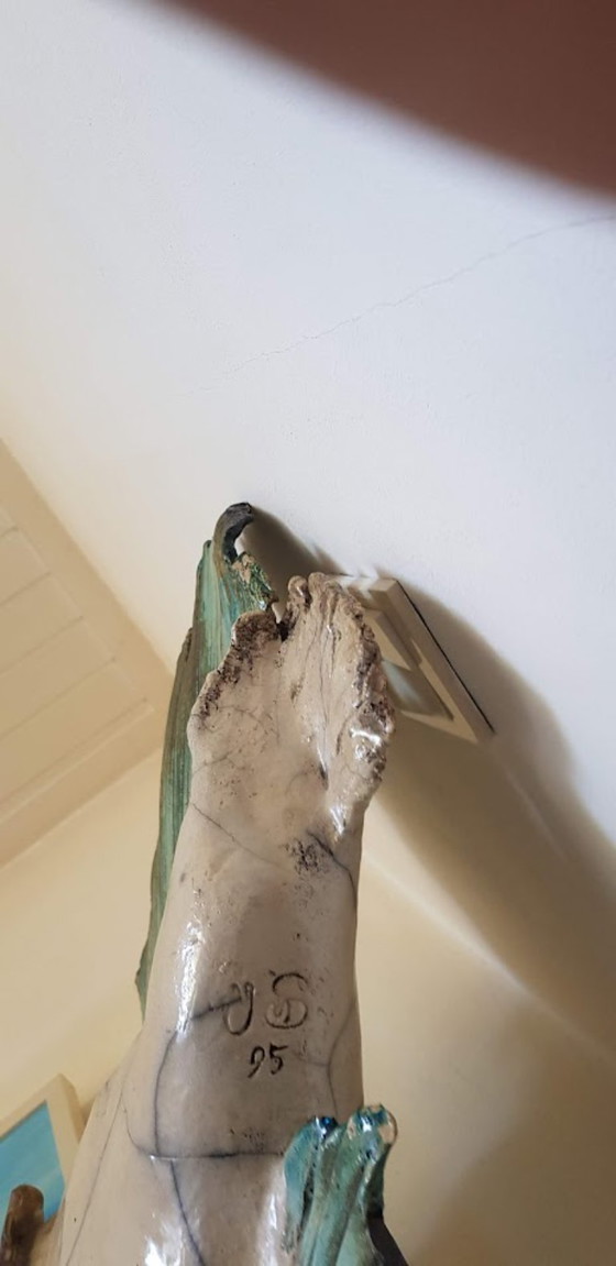 Image 1 of Escultura Raku Craquelé Dorada '95