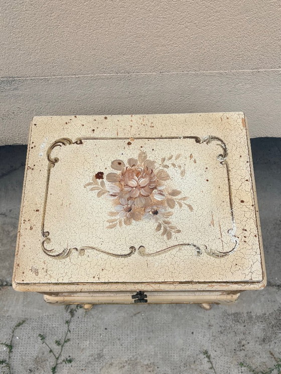 Image 1 of Vintage ingangskast, Venetiaanse stijl