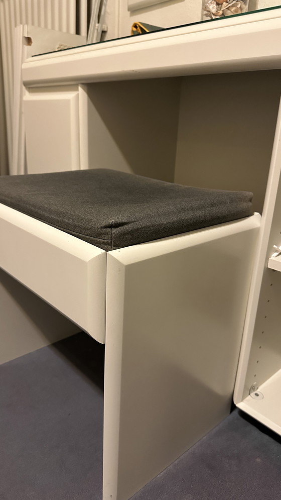 Image 1 of Dressing table with 3-piece mirror and stool