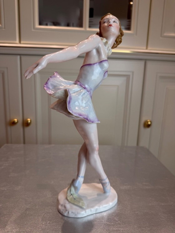 Image 1 of Rosenthal Kunstabteilung Selb „Marianne Simson“ – Lore Friedrich-Gronau – Modell 1737 – Entwurf 1941 – Sammlerstück