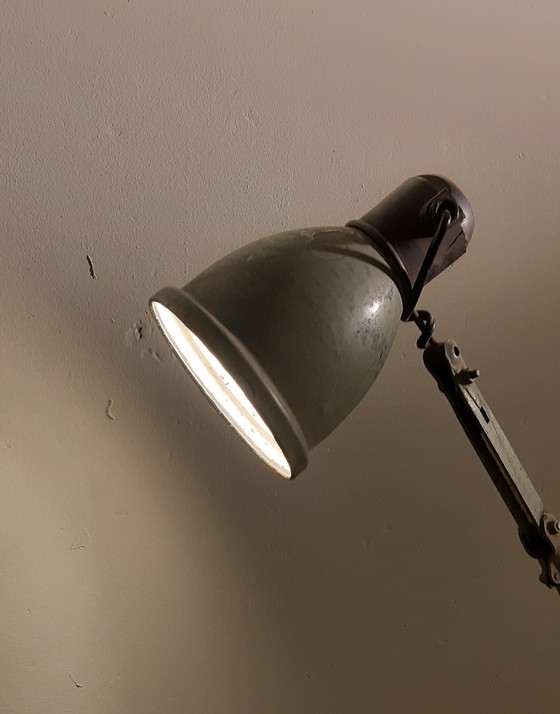 Image 1 of Antike Fabriklampe FABRILUX