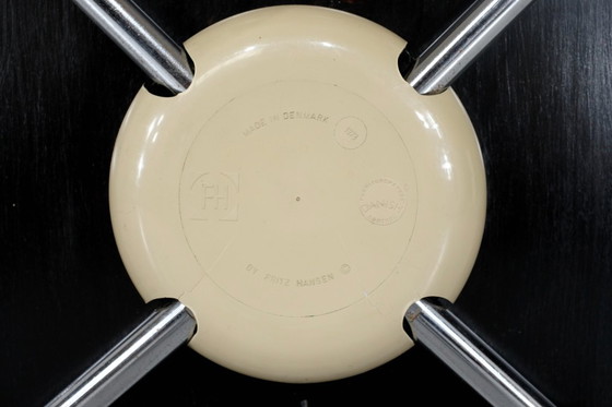 Image 1 of 3207" chair by Arne Jacobsen for Fritz Hansen, Denmark