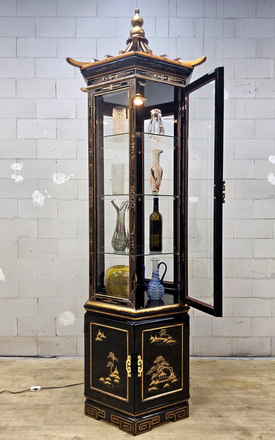 Image 1 of Vitrina china con techo de pagoda e iluminación (vitrina asiática, oriental, vitrina bohemia)