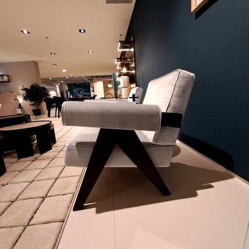 Cassina Capitol Complex fauteuil