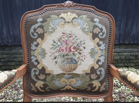 Louie s'empare du fauteuil – Textile, Wood (photo 7 of 9)