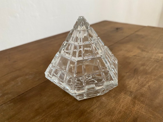 Vintage Italiaanse geometrische glazen piramide sieradendoos, jaren 70 – Decoratieve objecten, Glass (photo 8 of 10)