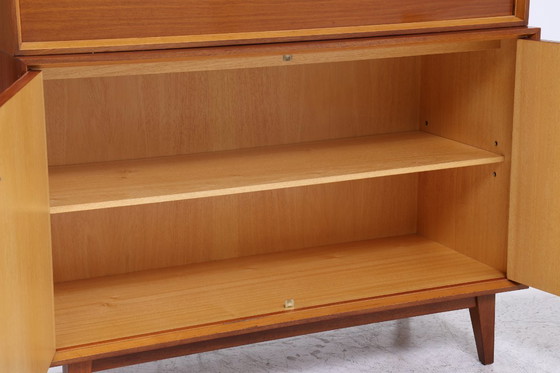 Image 1 of Armoire à linge vintage des années 60 | Mid Century Armoire à vêtements Vintage Armoire à casiers Rétro des années 70 #07-64