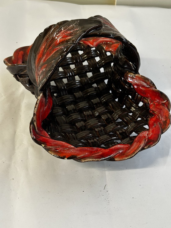 Image 1 of Cesto di frutta - Centrotavola a forma di cesto in ceramica di Vallauris 