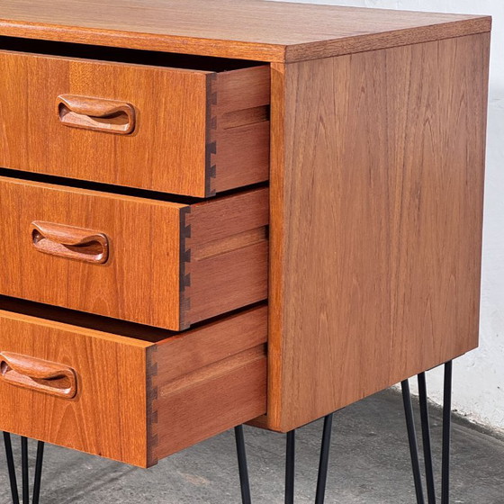 G Plan Fresco Teak Tallboy Ladekast, jaren 60 – G-Plan, Dressoirs, Metal (photo 5 of 14)