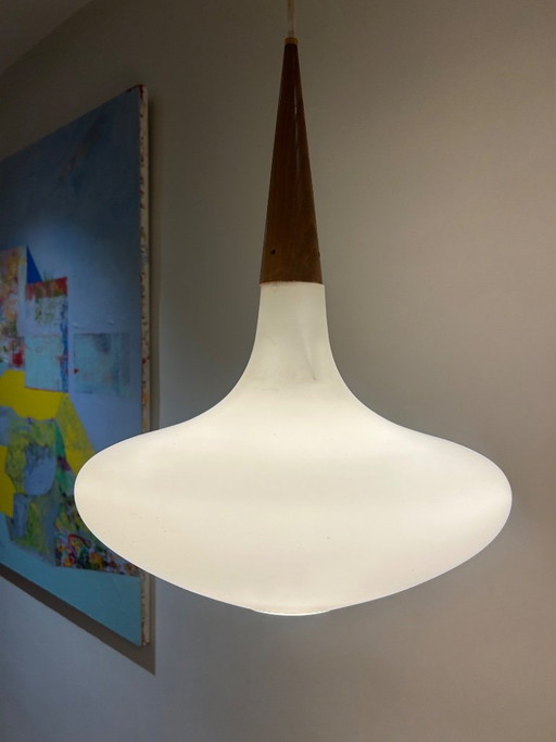 Louis Kalff Hängelampe aus Teakholz und Opalglas – hanglampen, Wood