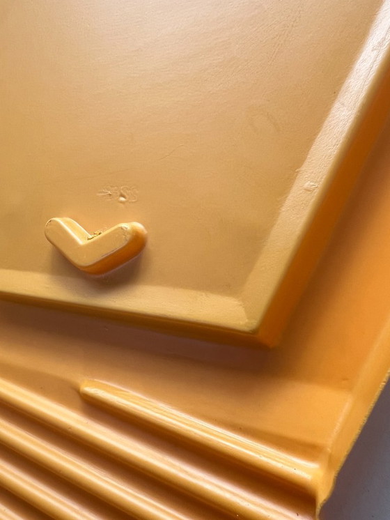 Image 1 of Pop Art spiegel in vorm van gloeilamp, 1980s