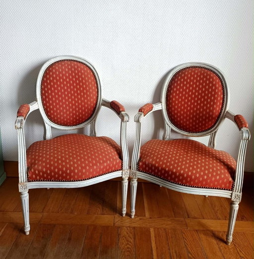 2x fauteuils cabriolets Louis XVI médaillon