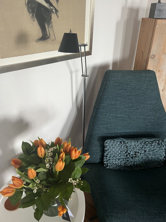 Image 1 of Fauteuil pivotant vert