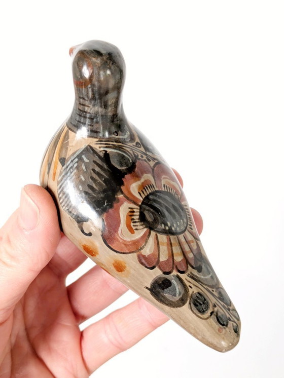 Image 1 of Paire de colombes mexicaines en céramique Tonala | Figurines d'art populaire peintes à la main des années 1970