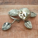 Scatola per mele vintage in ottone