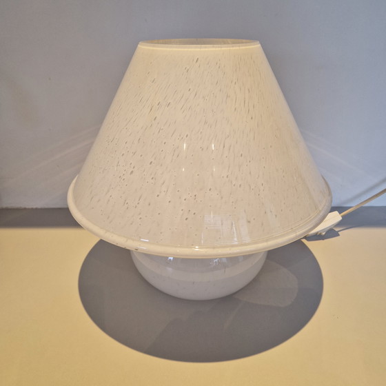 Image 1 of Lampada da tavolo vintage bianca di Glashutte Limburg, lampada a fungo