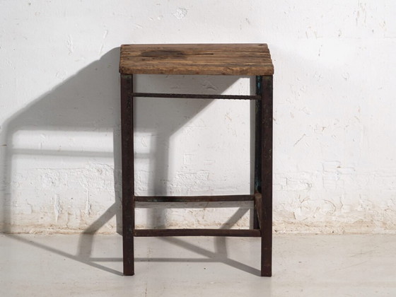 Tabouret industriel ancien en bois de pin et fer – Europe Centrale, circa 1950 – Iron, Industrieel (photo 29 of 40)