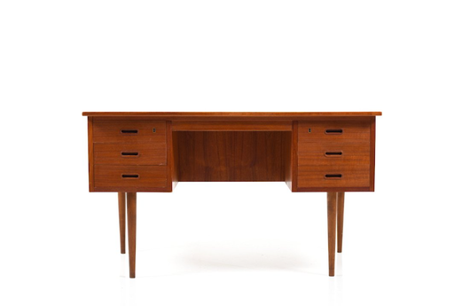 Deense schrijftafel in teak, jaren 1950