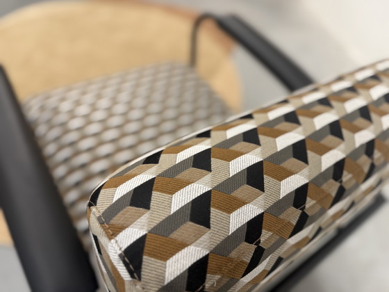 Image 1 of 2 poltrone Leolux Scylla in tessuto memory.