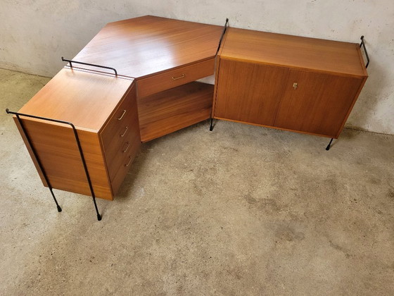 Image 1 of Sistema di pareti modulari vintage di Omnia Hilker 1960