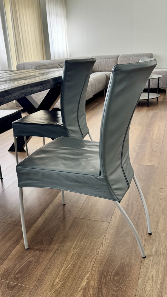 4 Originale Graue Montis Spica Esszimmerstühle – Leather, Metal (photo 5 of 5)