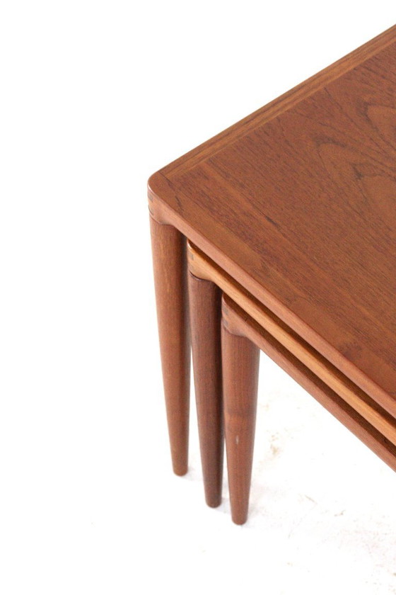 Image 1 of Tables d'appoint gigognes Henry W. Klein pour Bramin, style vintage danois