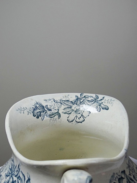 Image 1 of Aardewerken waskan "Floréal", Givors aardewerk, 19e eeuw, bloemversiering