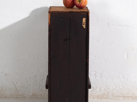 Antique Japanese Merchant Storage Cabinet – Late Meiji / Early Taishō Period (c.1890–1926) (photo 2 of 40)