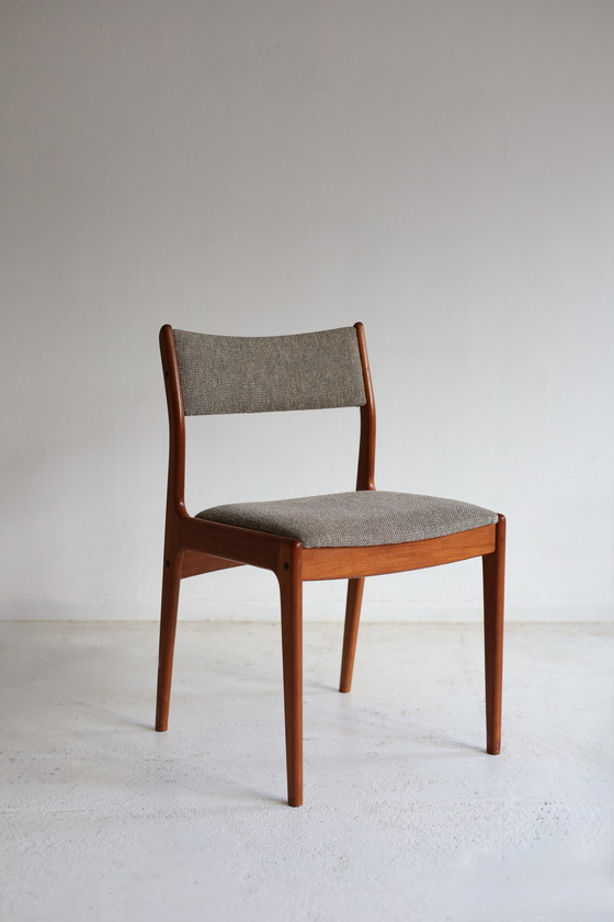 Image 1 of Set van 5 Eetkamerstoelen Johannes Andersen, Deens Jaren 50/60