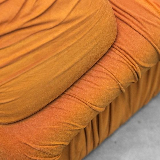 Image 1 of COPPIA DI POLTRONE IN TESSUTO MODELLO CALIFFO BEKA ANNI ’70 VINTAGE MODERNARIATO