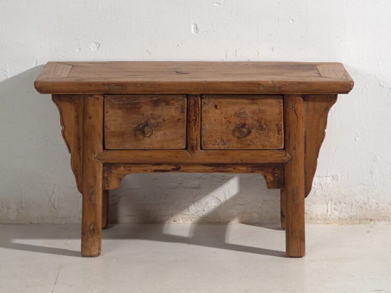 Shanxi low console in elm with drawers – China, circa 1930 – Iron (photo 32 of 40)